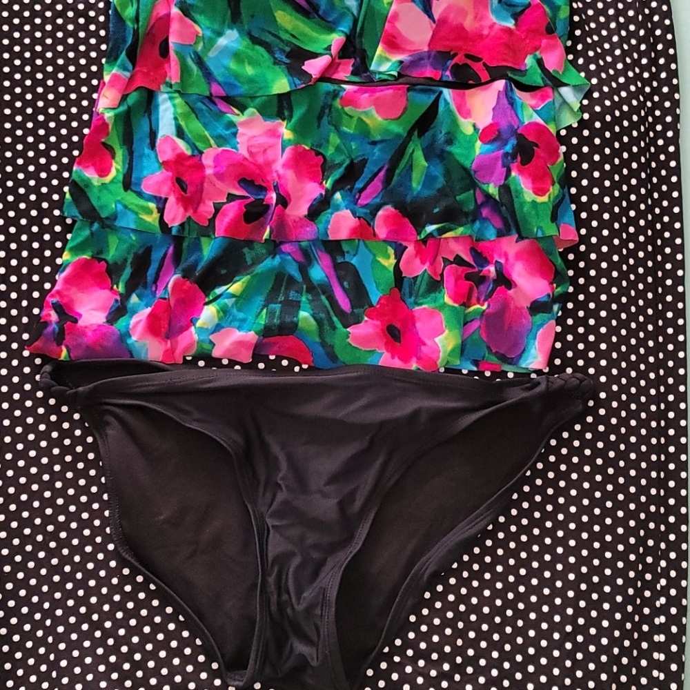 Bathing suit